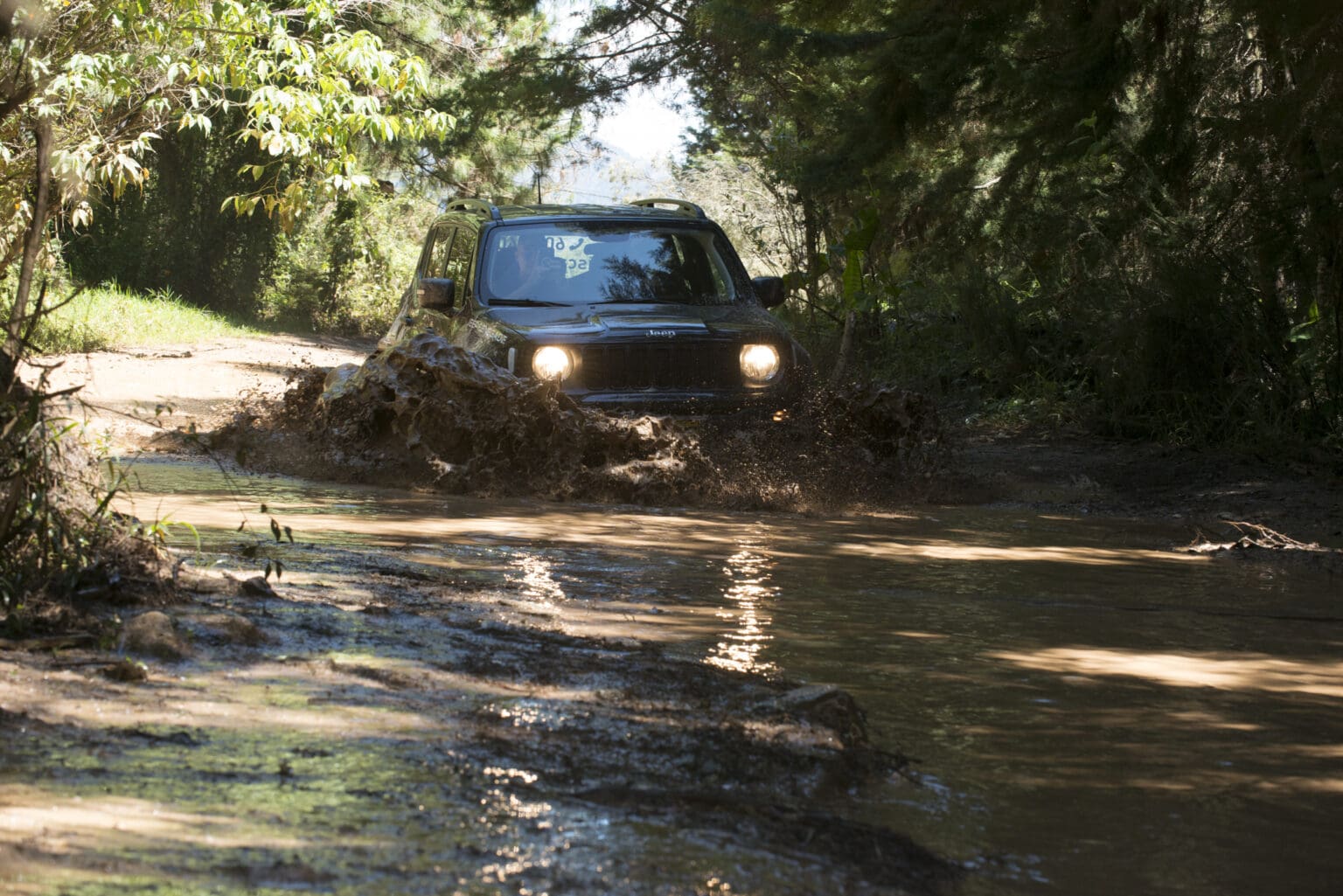 Jeep, marca aliada de las zonas rurales de Colombia - REVISTA AUTOSMAS
