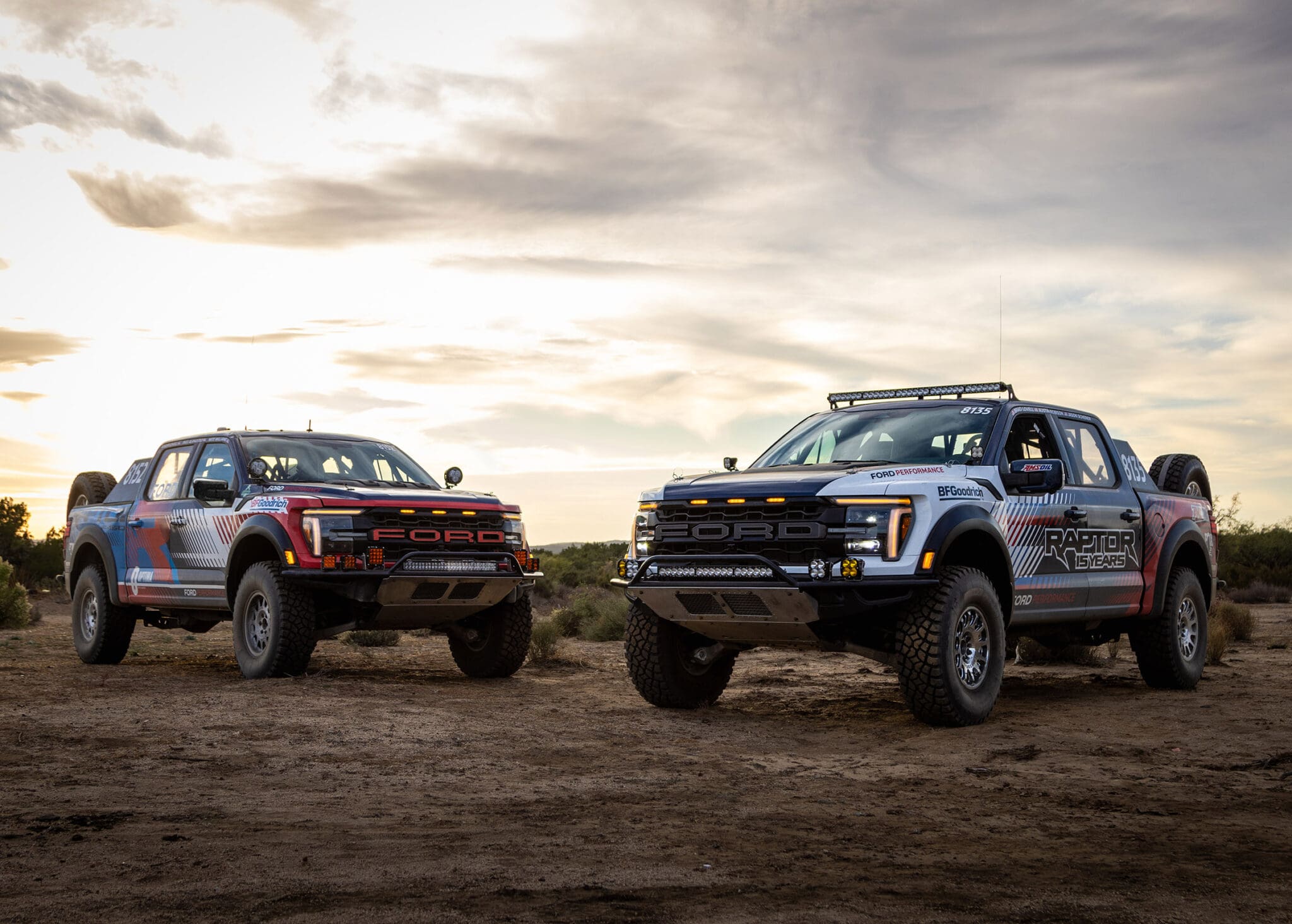 Baja 1000 Raptor R Rear View Ford celebra los 15 años de la Raptor con una doble victoria en la Baja ...